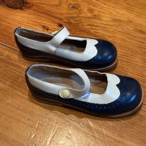 LITTLE RAGGIO 27 Navy/Cream Spectator Wing Tip Leather Mary Jane Shoes